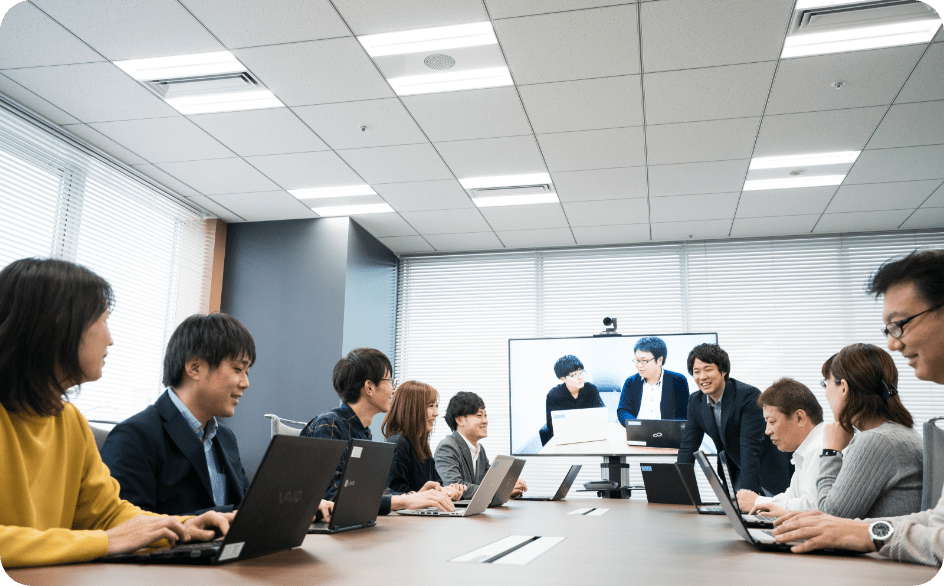 写真 コミュニケーションを取りながら仕事をしていくスタイルが基本