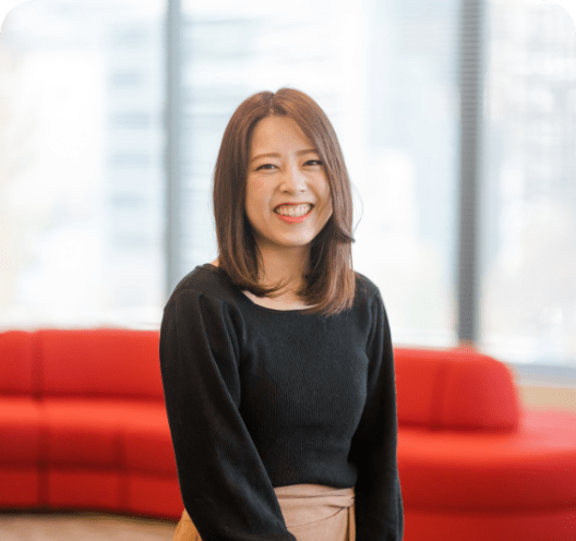 プラットフォーム 社員 01