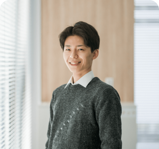 プラットフォーム 社員 02